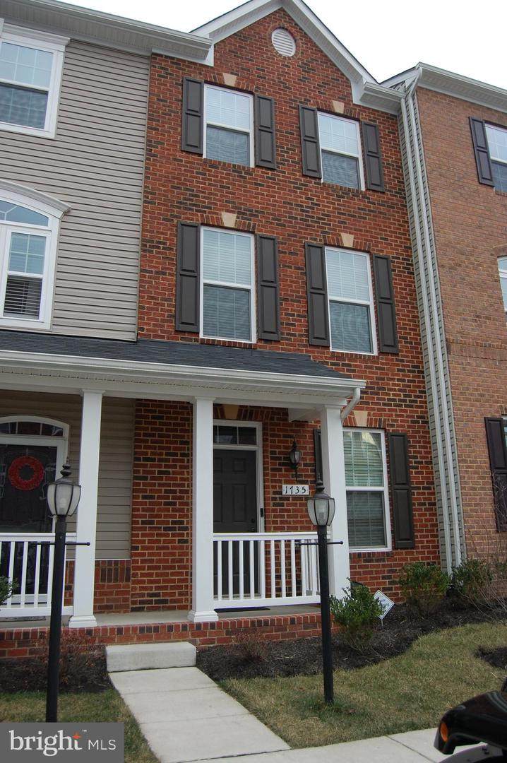 1735 Dorothy Lane - Photo 1