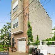 1025 Lemon Street - Photo 1