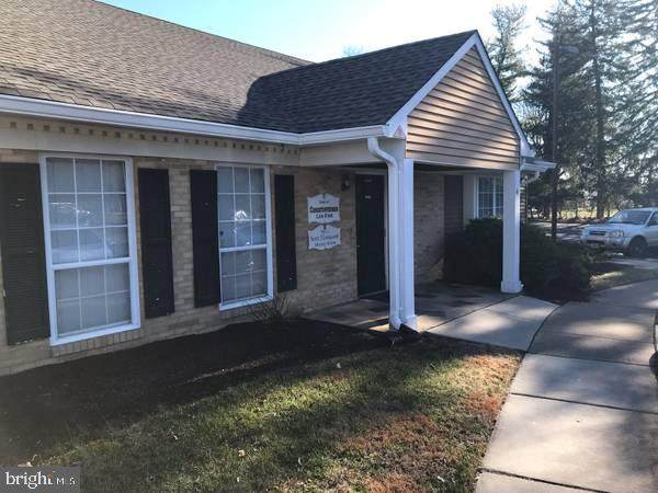 795 Parkway Avenue - Photo 1