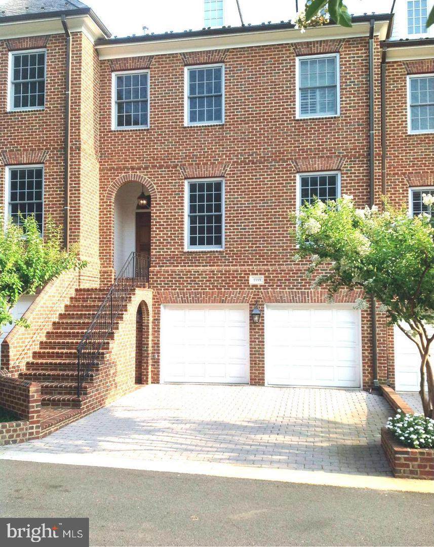 1111 Kensington Road - Photo 1
