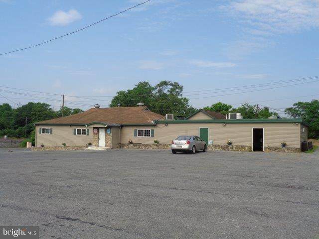 1564 Spring Road - Photo 1