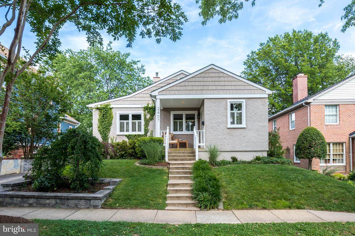 2407 Davis Avenue - Photo 1