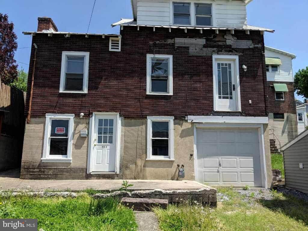 223-A 3RD Street - Photo 1