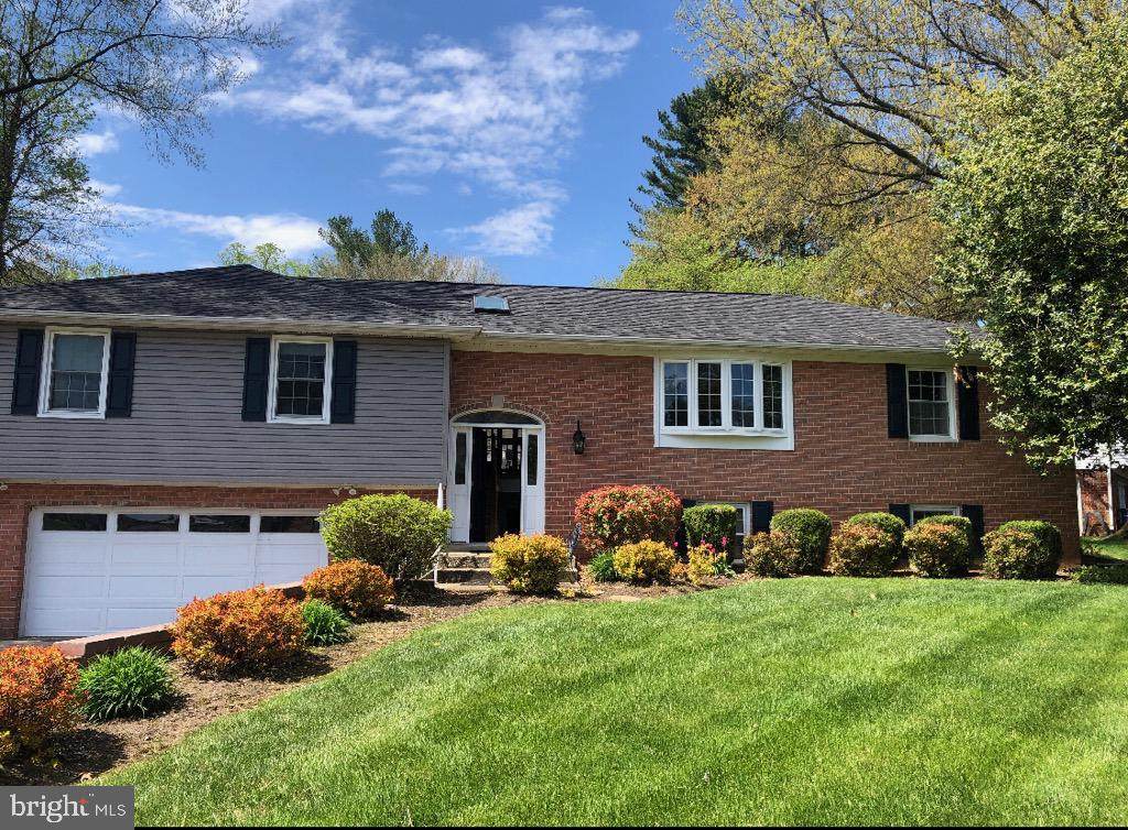19112 Olney Mill Road - Photo 1