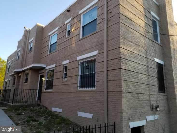 4662 Hillside Road - Photo 1
