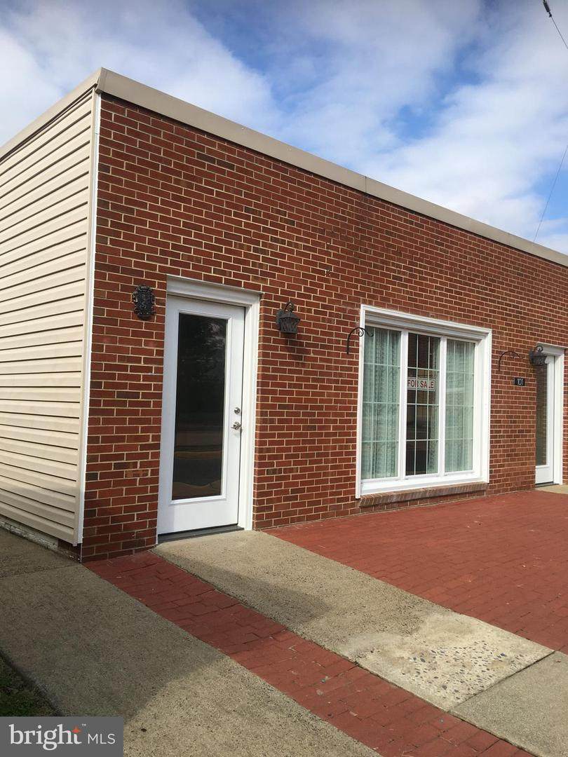 101 Elm Avenue - Photo 1