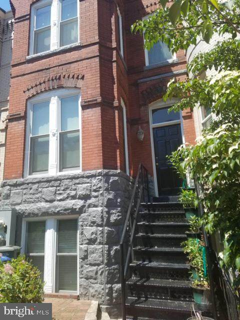 308 9TH Street - Photo 1
