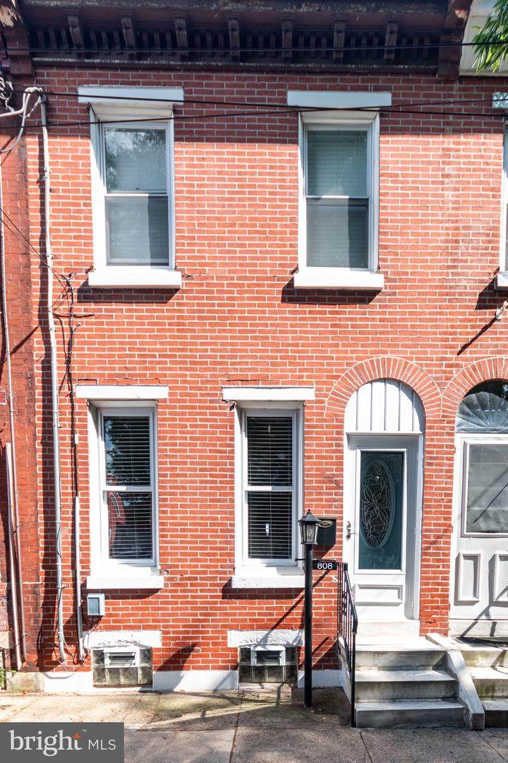 808 Belgrade Street - Photo 1
