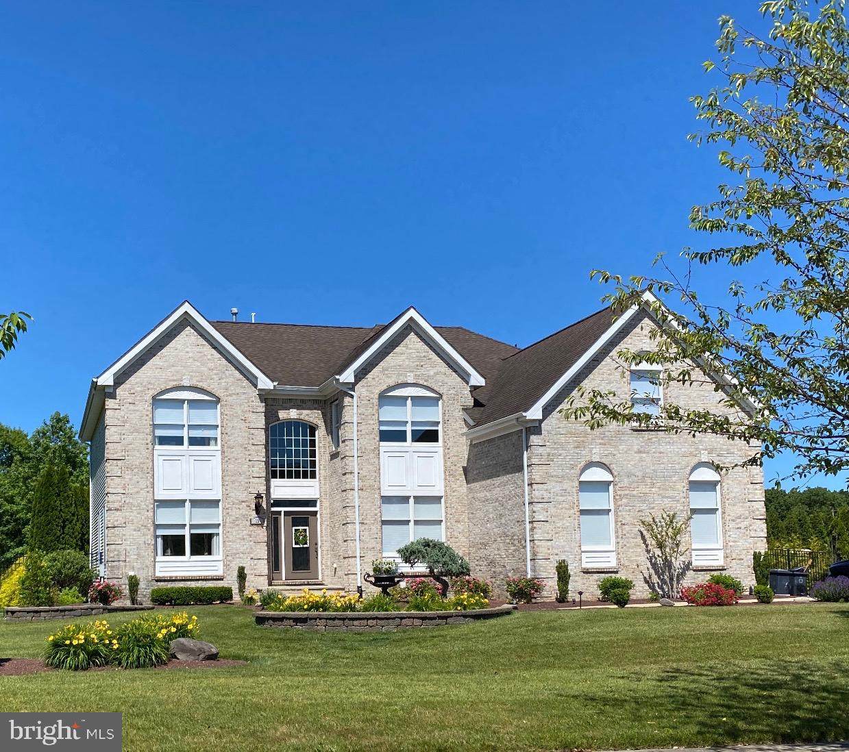 10 Willow Court - Photo 1