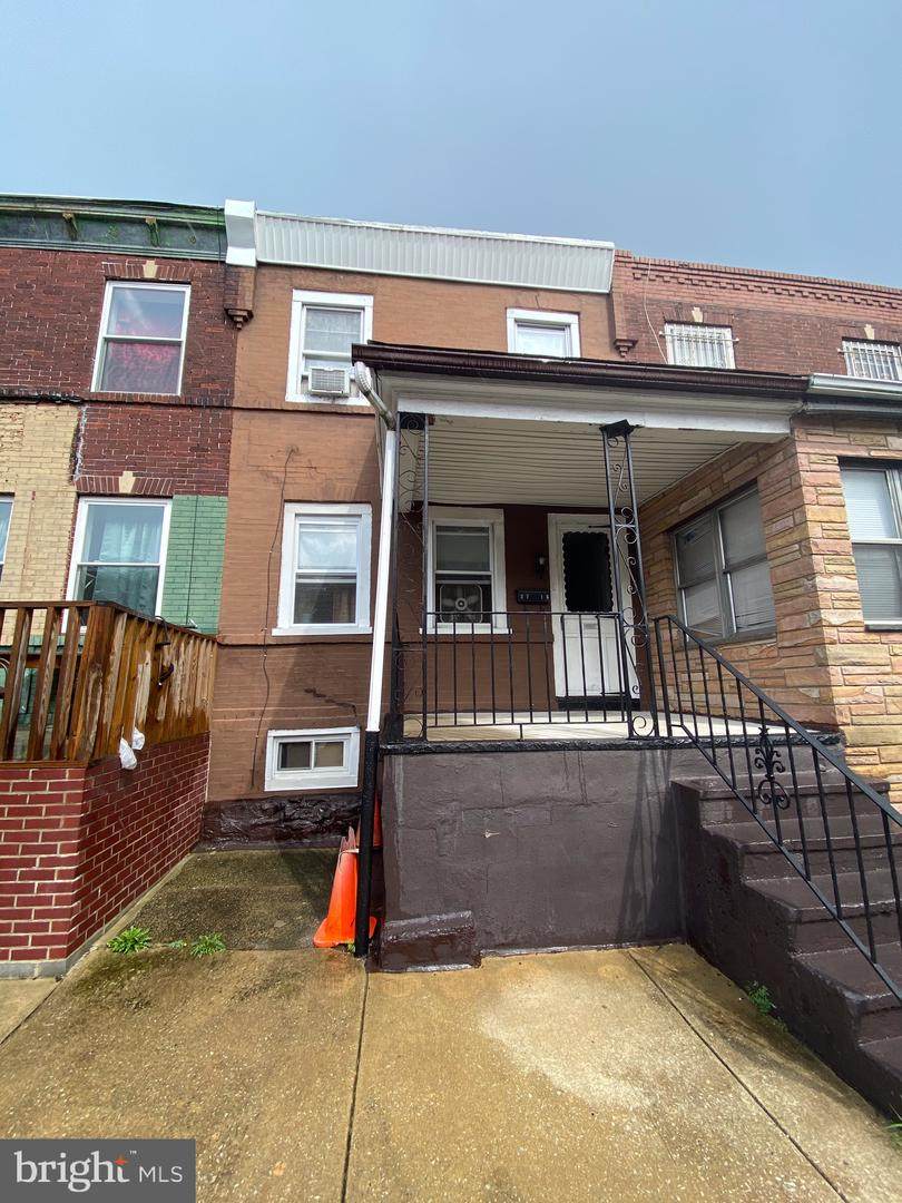 2715 Sheridan Street - Photo 1