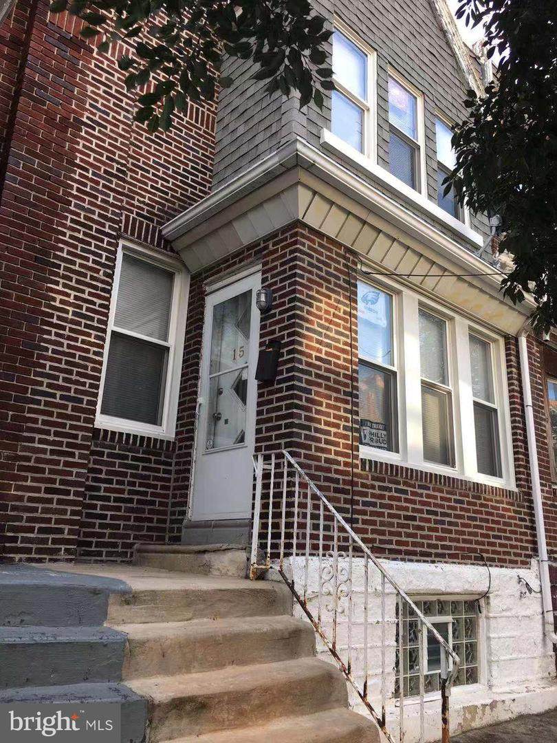 1507 Stanley Street - Photo 1
