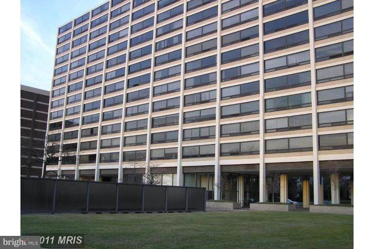 4000 Charles Street - Photo 1