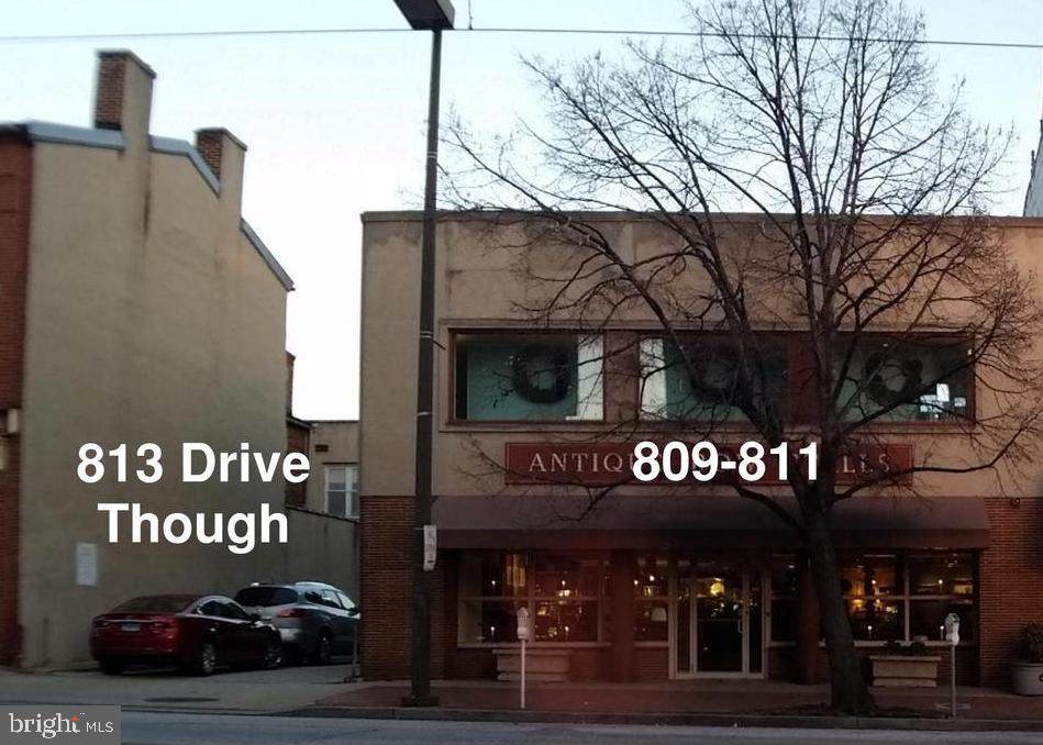 809 Howard Street - Photo 1