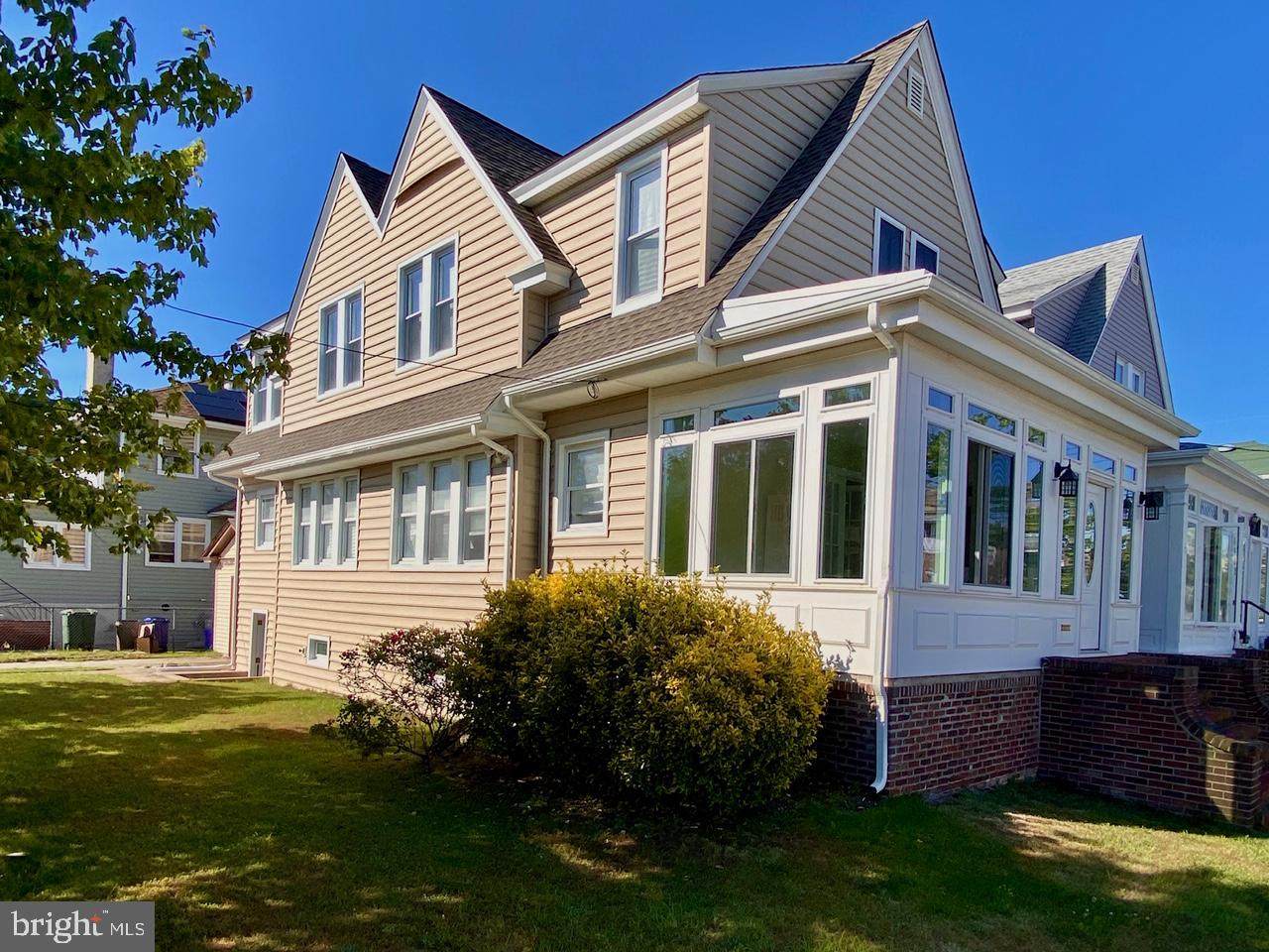 4409 Winchester Avenue - Photo 1