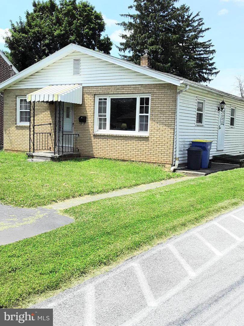 17 Clinton Avenue - Photo 1