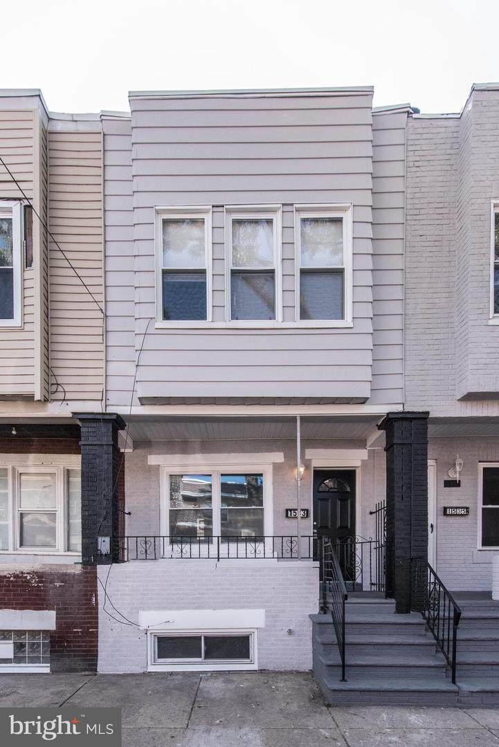 1533 30TH Street - Photo 1