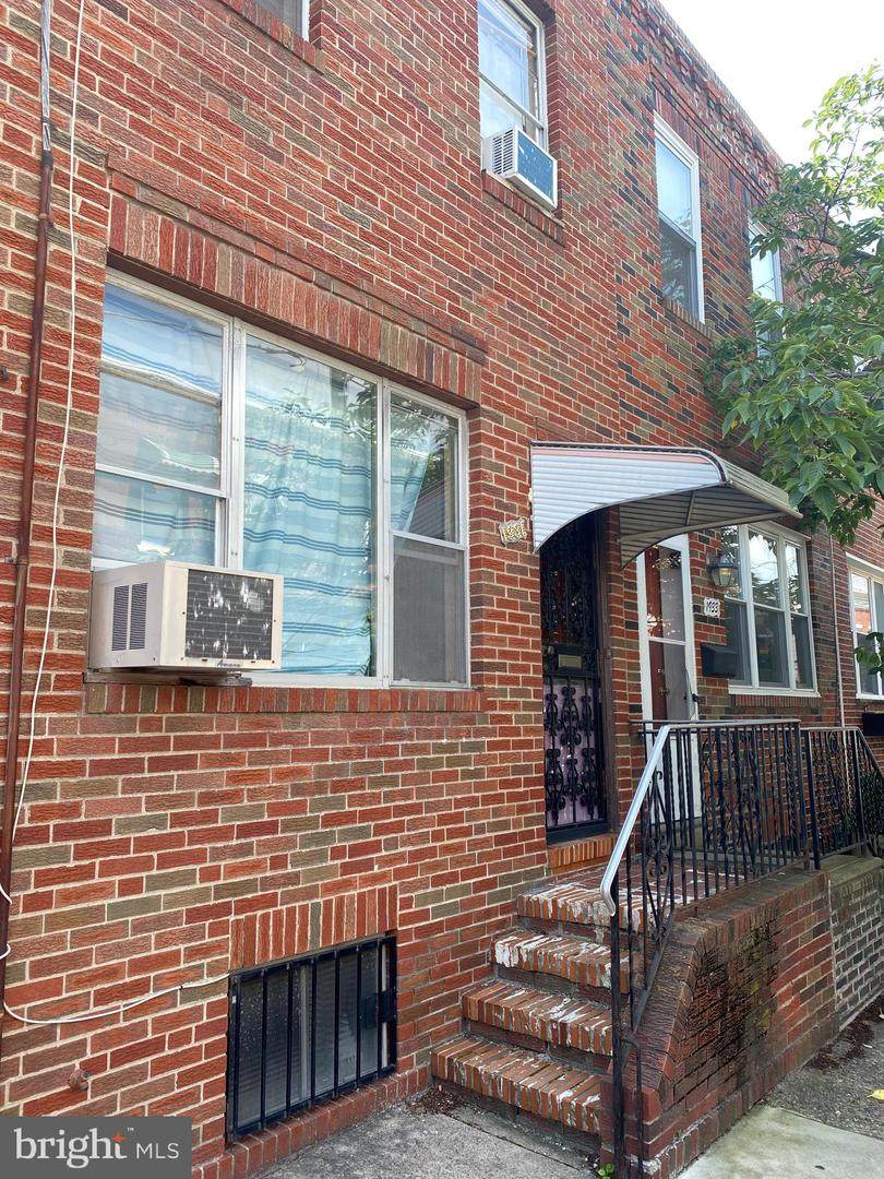 1931 Hicks Street - Photo 1