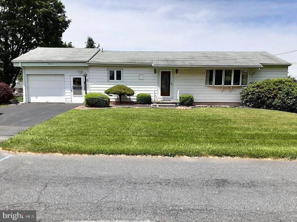 15383 Orchard Avenue - Photo 1