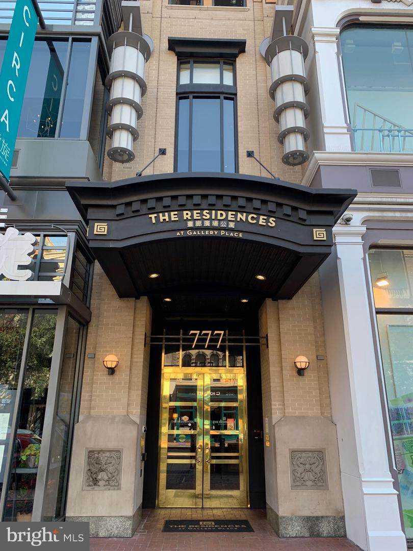 777 7TH Street - Photo 1