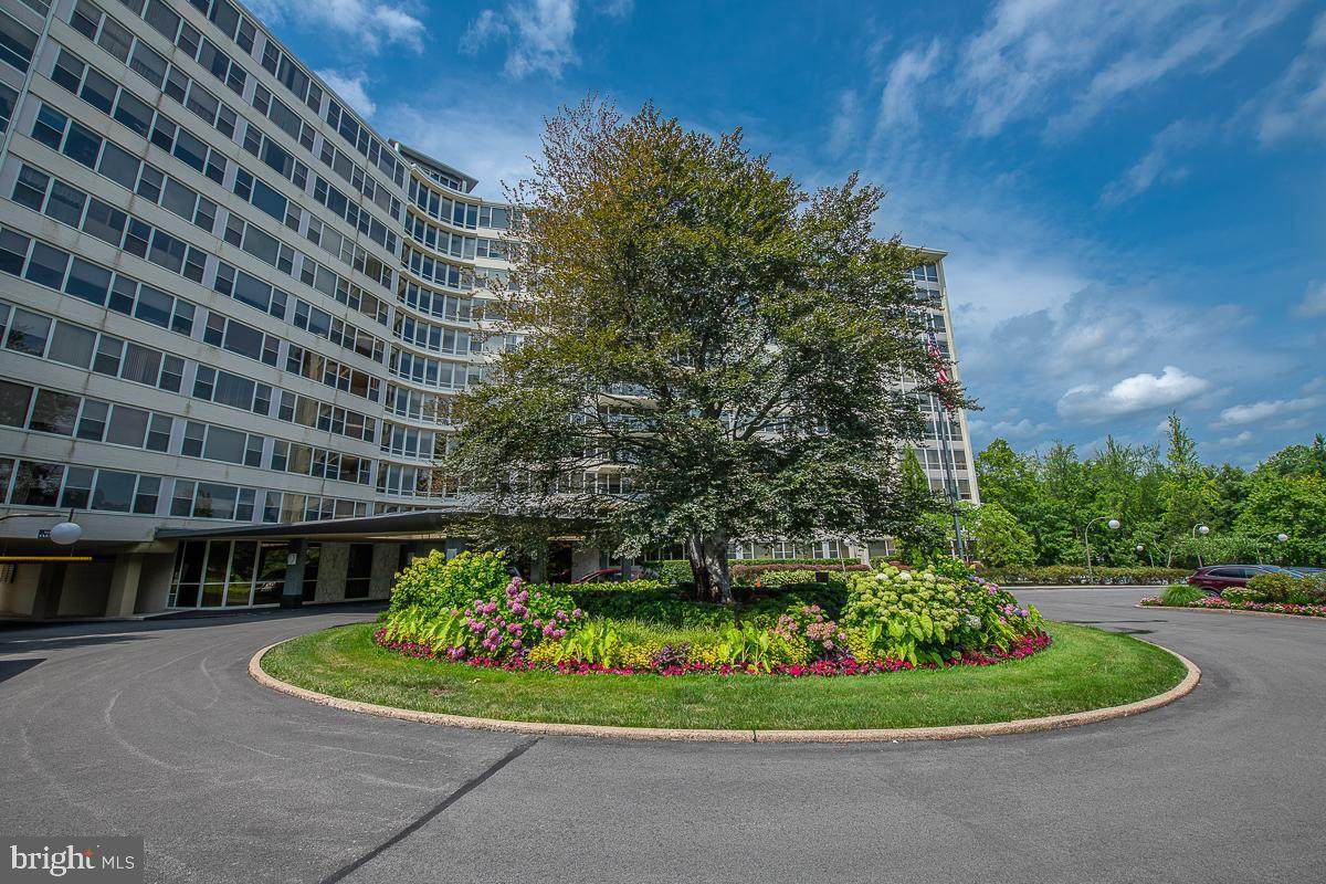 50 Belmont Avenue - Photo 1
