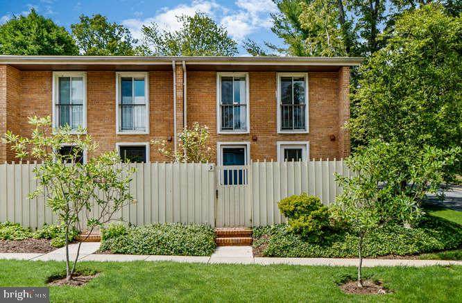2 Palmer Green Court - Photo 1