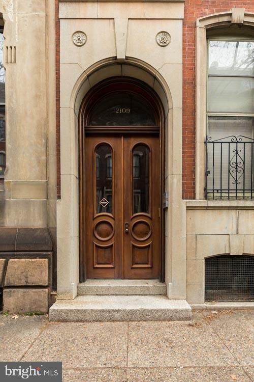 2109 Spruce Street - Photo 1