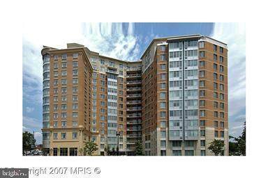555 Massachusetts Avenue - Photo 1
