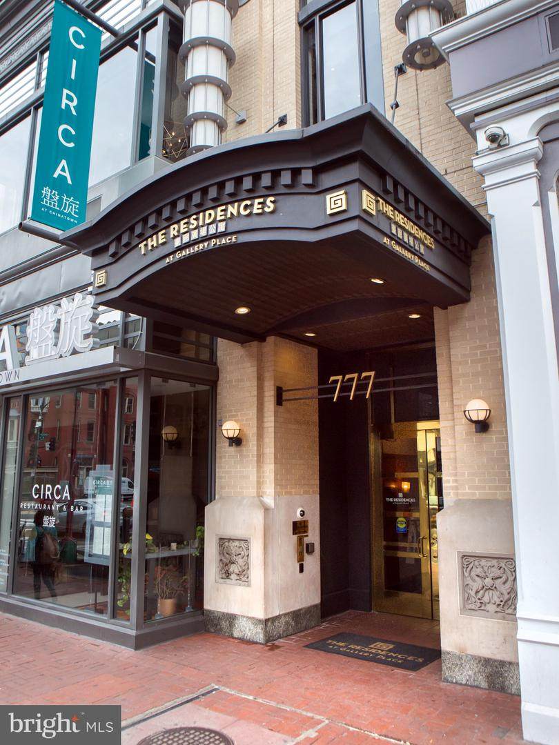 777 7TH Street - Photo 1