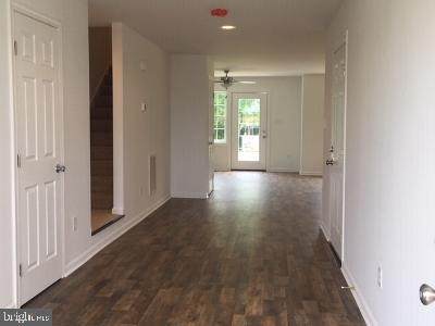 264 Parkside Court - Photo 1
