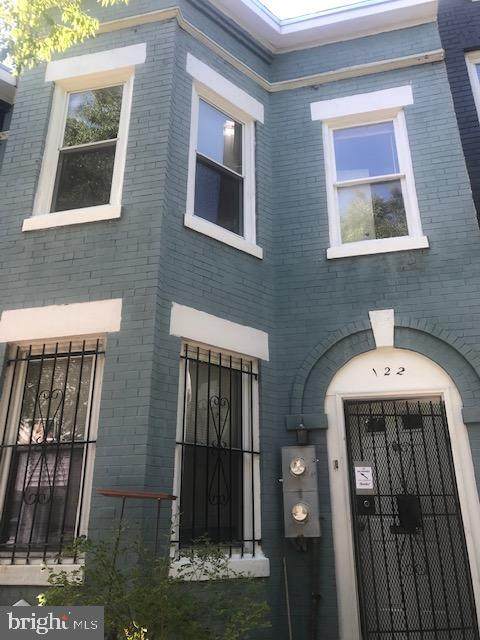 122 Bates Street - Photo 1