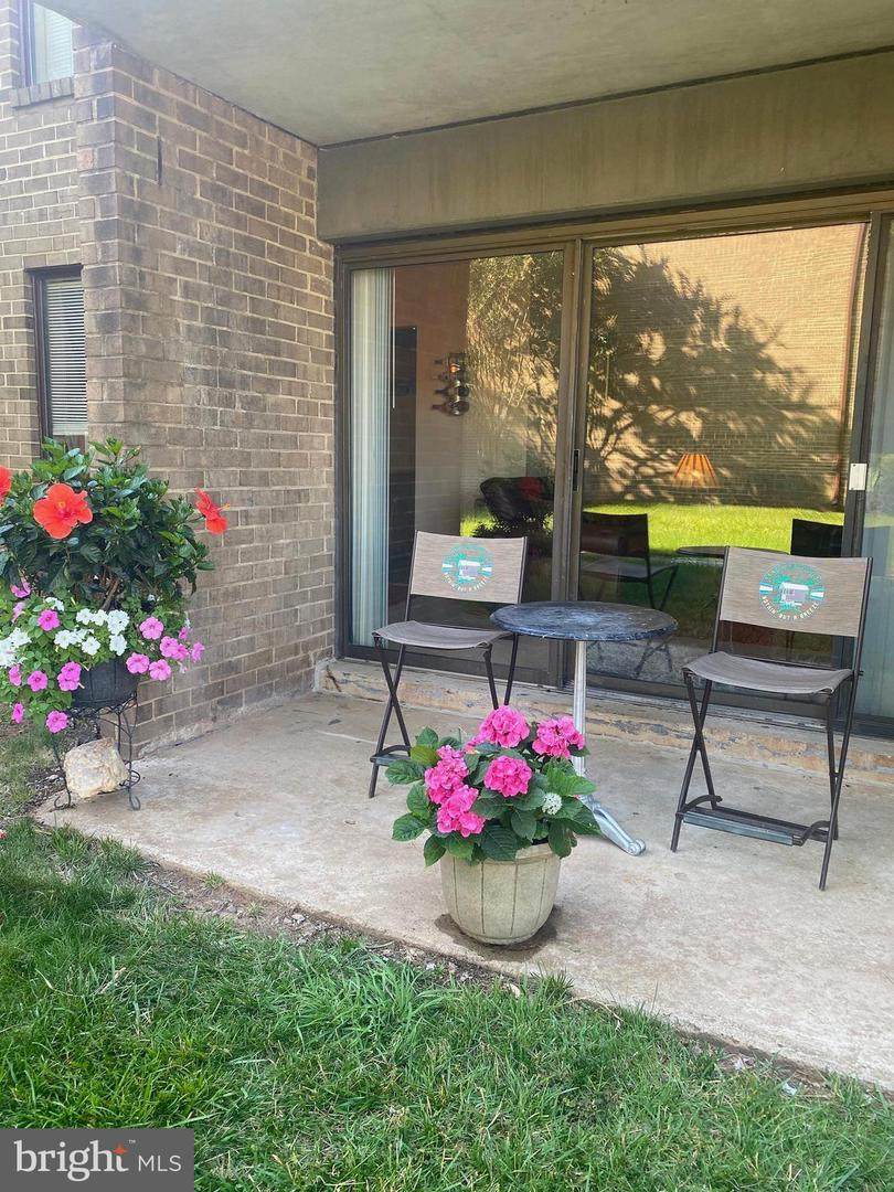 7581 Margate Court - Photo 1