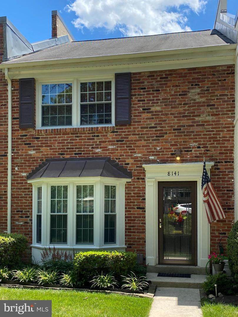8141 Carrleigh Parkway - Photo 1