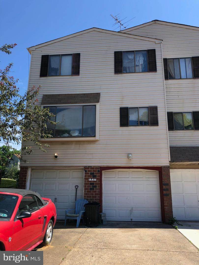 1537 Stoney Lane - Photo 1