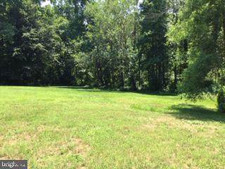 Mecklenburg Avenue - Photo 1