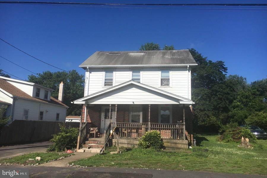 104 Cumberland Avenue - Photo 1