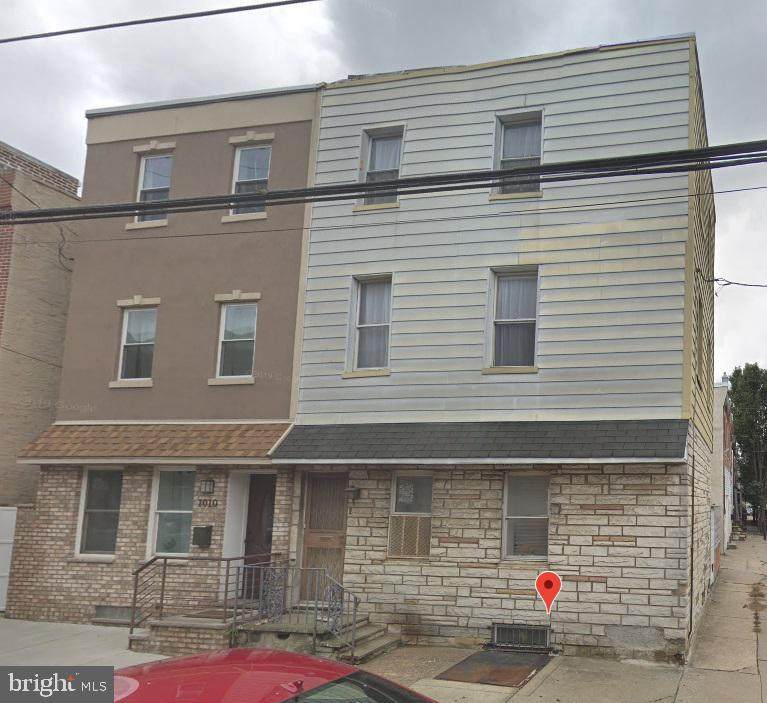 1012 Wharton Street - Photo 1