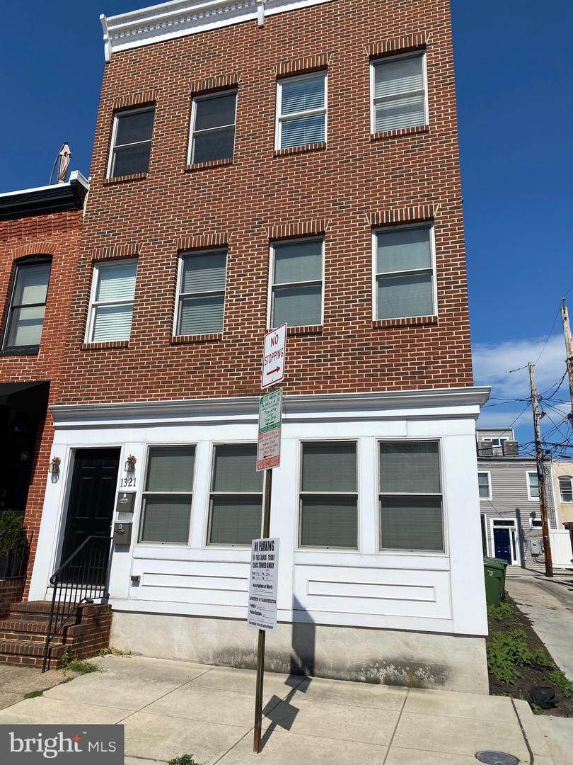 1321 Clarkson Street - Photo 1