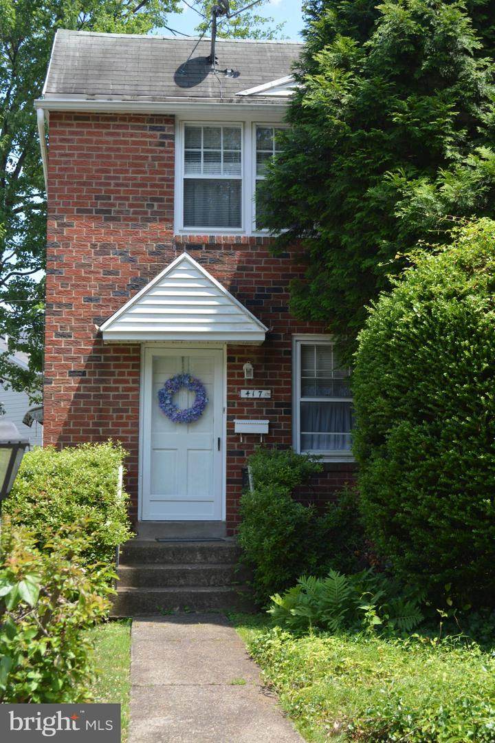 417 Country Lane - Photo 1