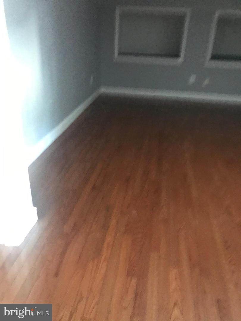 1010 Race Street - Photo 1