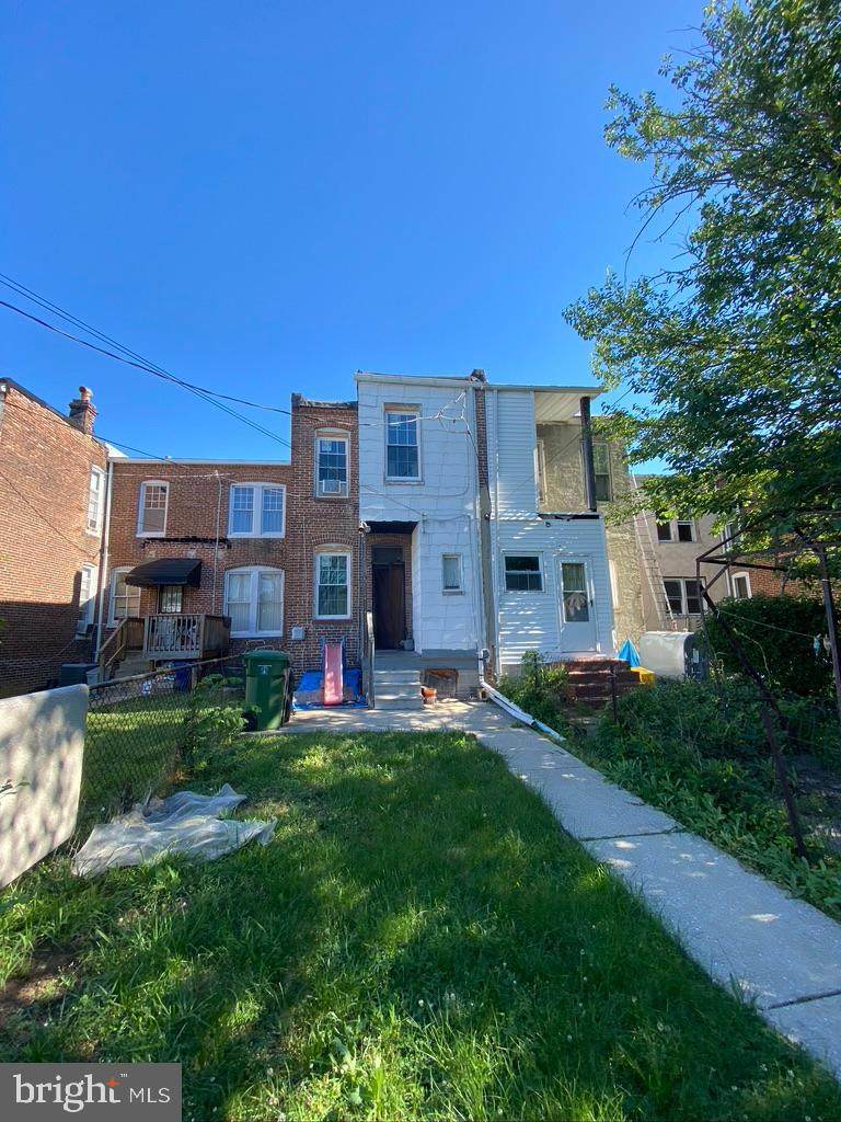 2923 Winchester Street - Photo 1