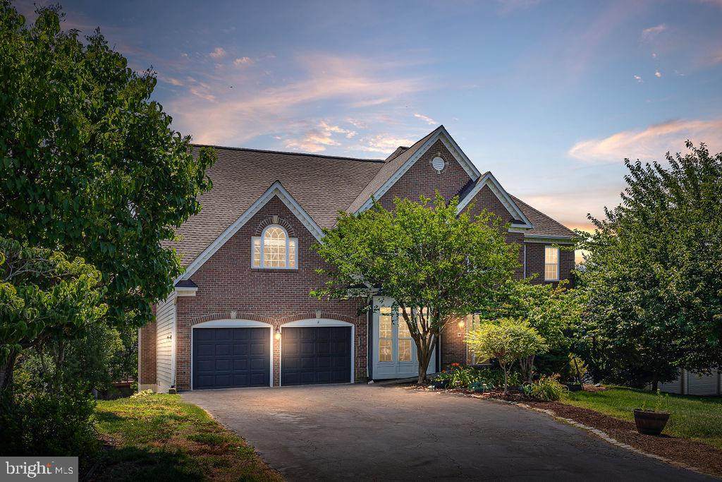 4404 Grayson Lane - Photo 1