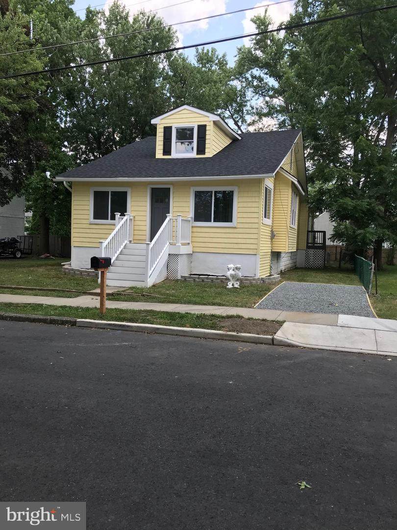 609 Jerome Avenue - Photo 1