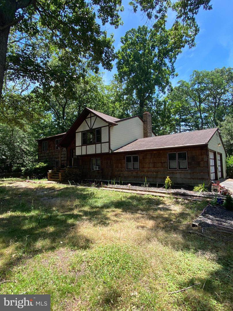 83 Oakland Drive - Photo 1