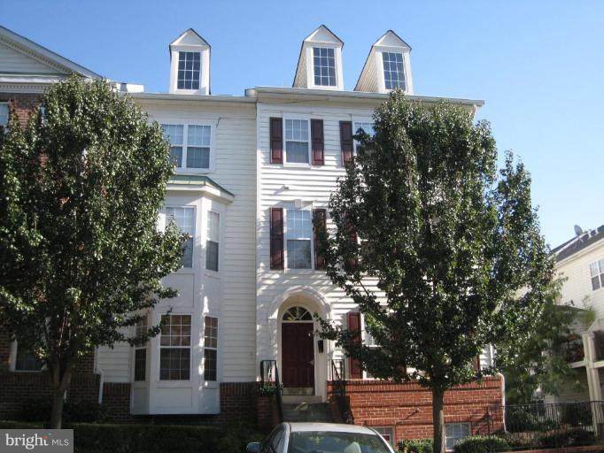 1597 Leeds Castle Drive - Photo 1