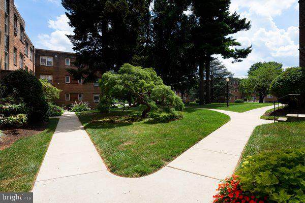 214 Price Avenue - Photo 1
