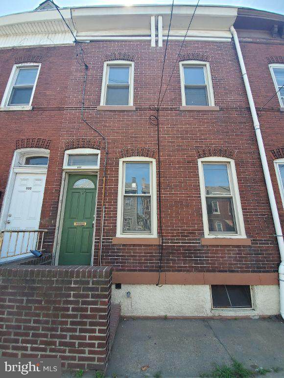 607 Olden Avenue - Photo 1