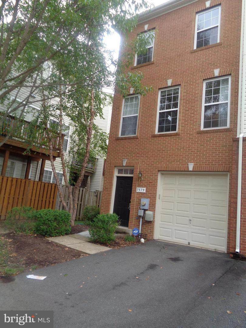 7579 Great Swan Court - Photo 1