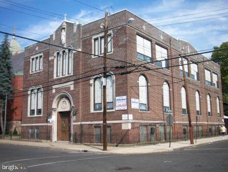 500 Smith Avenue - Photo 1