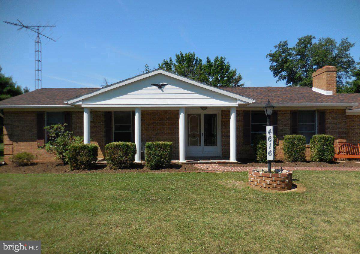 4616 Middleway Pike - Photo 1
