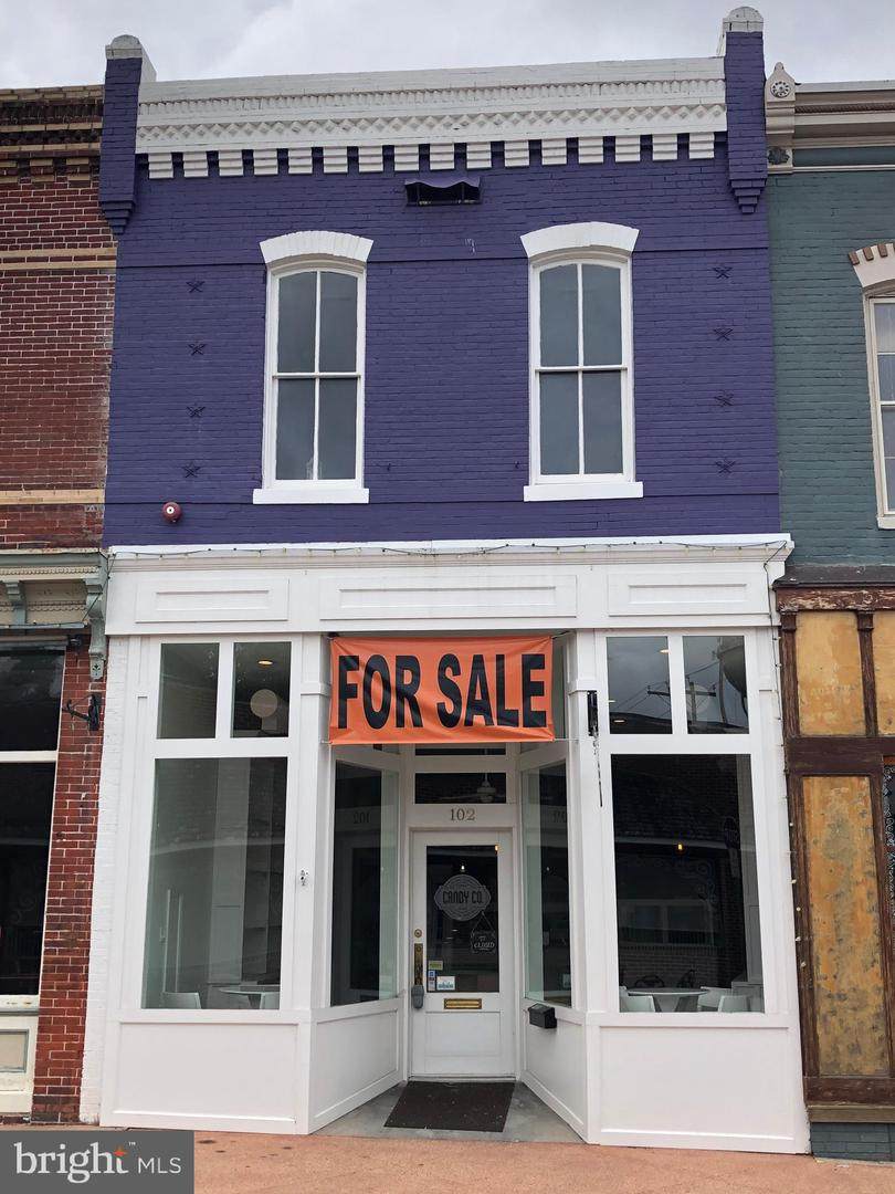 102 Green Street - Photo 1